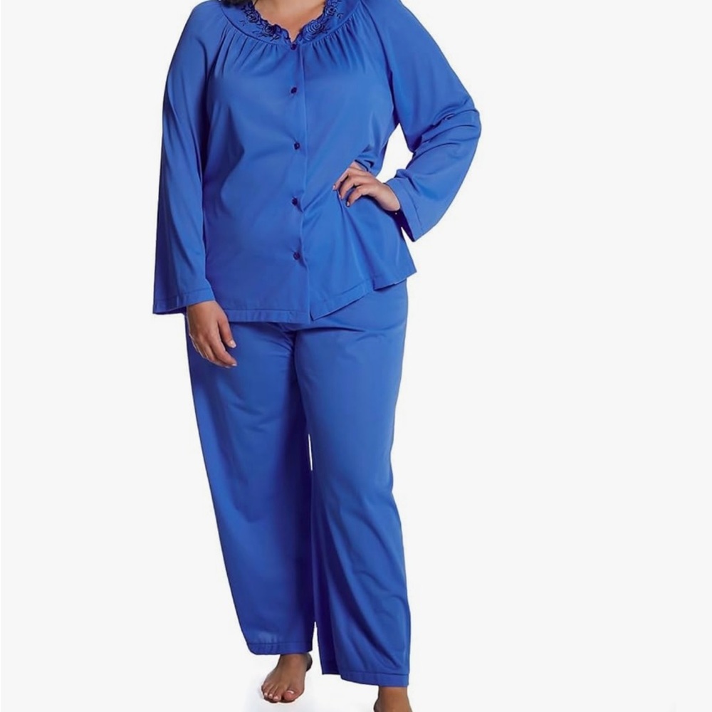 Shadowline Satin Nylon Pajamas Blue Plus Size Sz 46 NEW